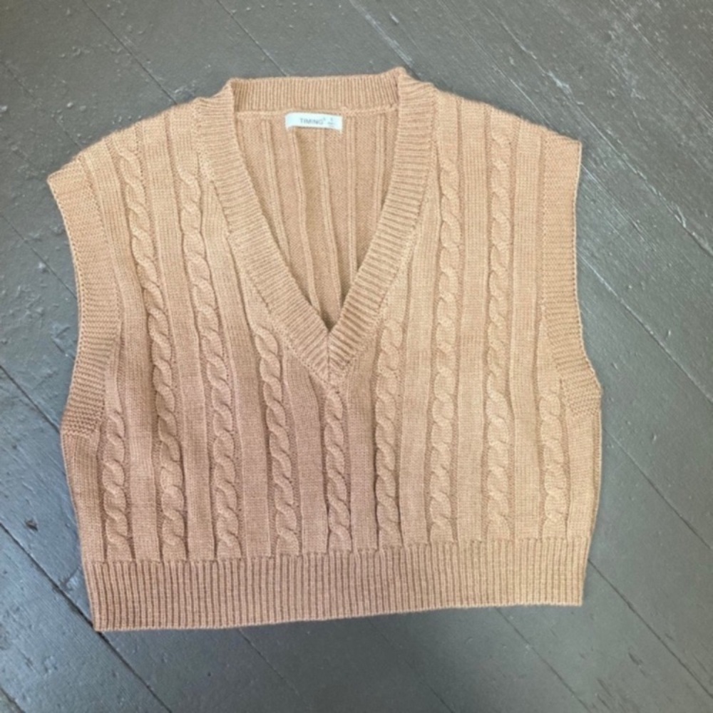 Timing Tan Cable-Knit V-Neck Sweater Vest